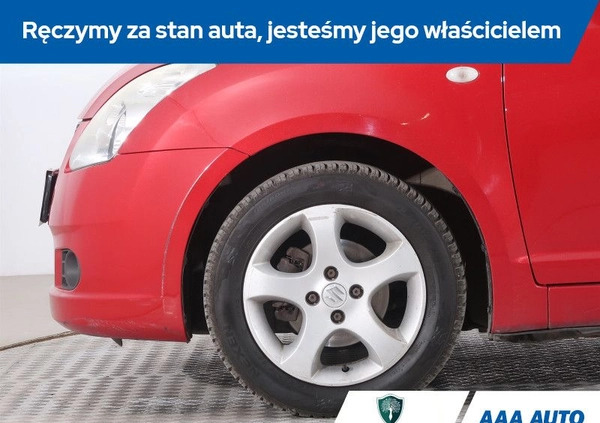 Suzuki Swift cena 18000 przebieg: 114998, rok produkcji 2005 z Chojnów małe 254